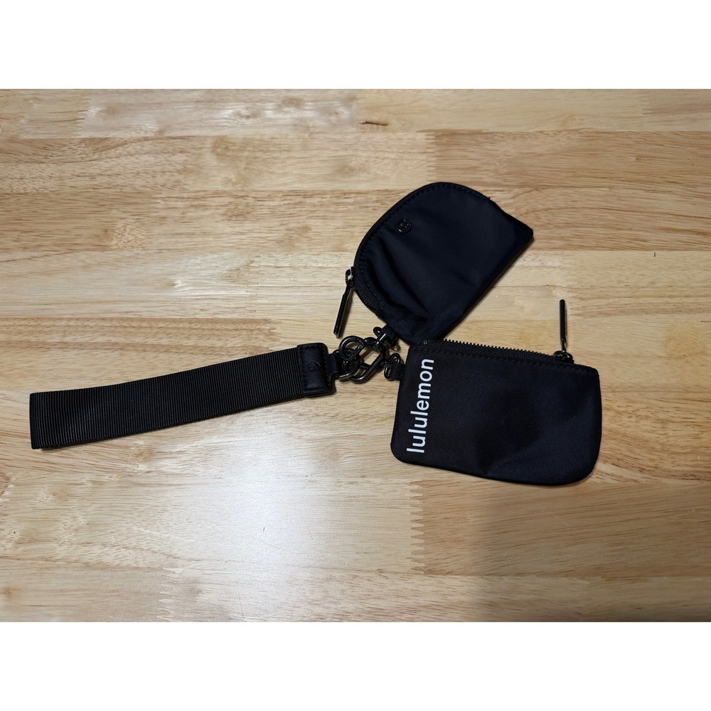 Lululemon Dual Pouch Wristlet Black Detachable Coin Purse Keychain Bag